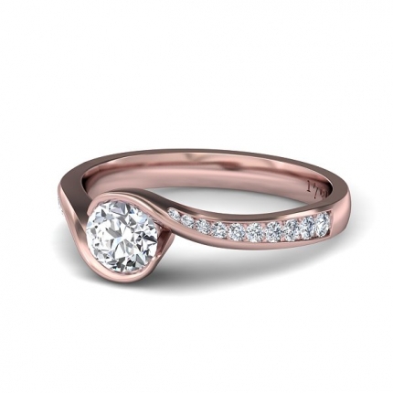 Jordan Design V2 - Multistone Ring Round Brilliant Diamond Ring in 18kt Rose Gold AU