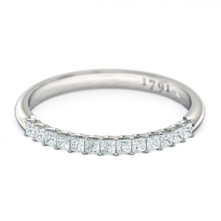 Sabatina Celebration Ring in 18kt White Gold AU