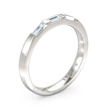 Speranza Celebration Ring in 18kt White Gold AU - Main View