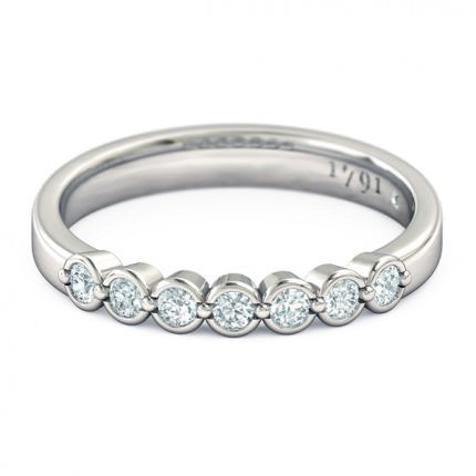 Fiducia Celebration Ring in 18kt White Gold AU