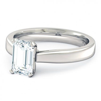 Brilliante Emerald Diamond Ring in Platinum 950 AU - Side View