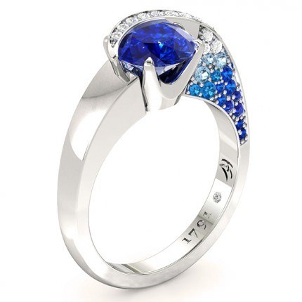 Sky Sapphire Ring in 18kt White Gold AU - Main View