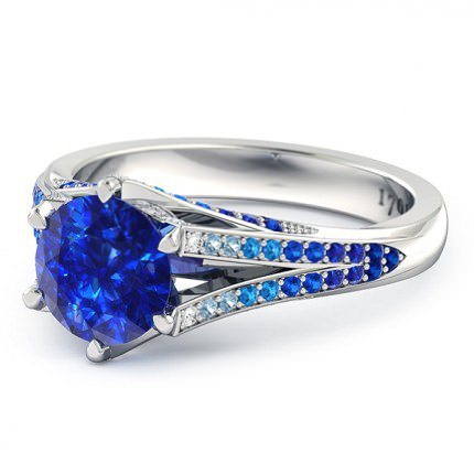 Alta Sapphire Ring in Platinum 950 AU - Side View