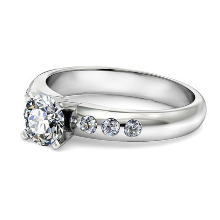 Radiosa Round Brilliant Diamond Ring in Platinum 950 AU - Side View