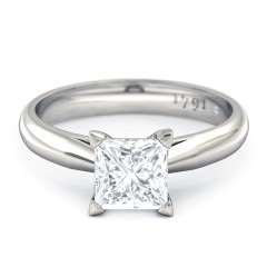 Sabatina Princess Engagement Ring in Platinum 950