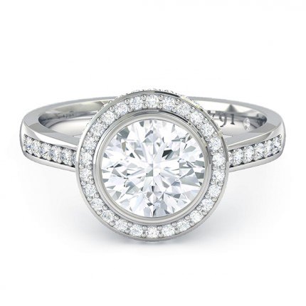 Spellbound Round Brilliant Diamond Ring in Platinum 950 AU