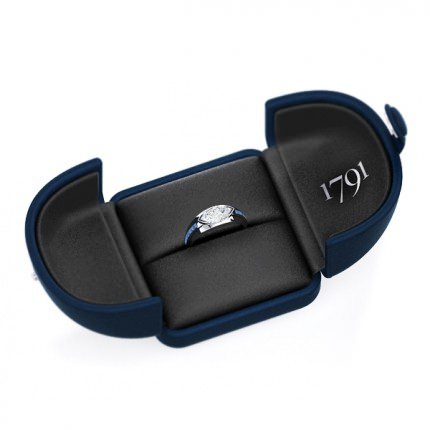 Deep Blue Marquise Diamond Ring in Platinum 950 AU - Box View