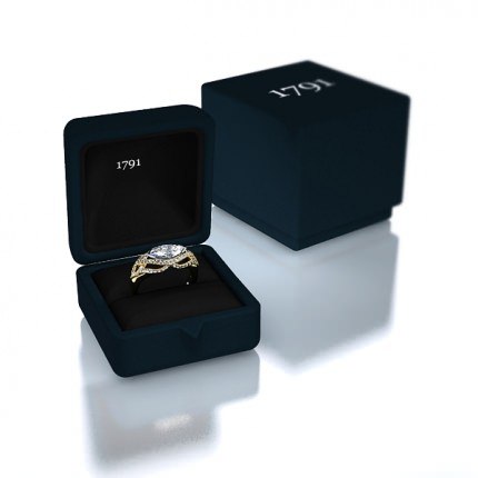 Aura Marquise Diamond Ring in 18kt Yellow Gold AU - Box View