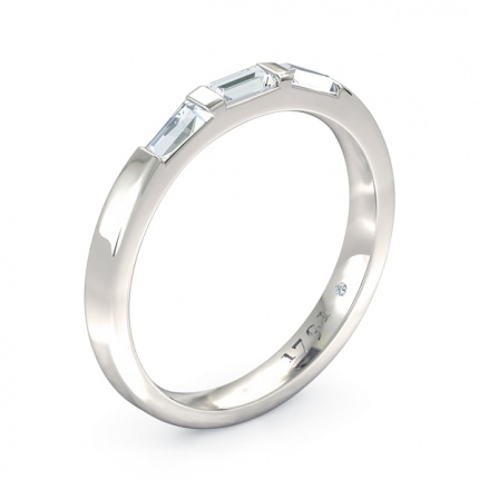 Speranza Women's Wedding Band in 18kt White Gold AU - Main View